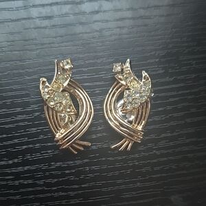 Chic Gold Crystal Clip On Earrings